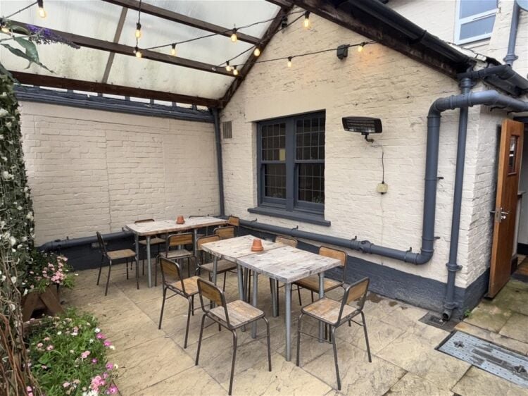 Restaurants For Sale in Whitchurch Photo 12