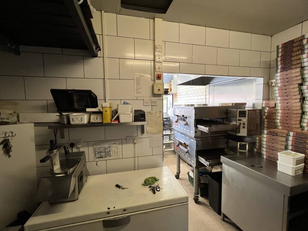 Established and Thriving Pizzeria For Sale &ndash; Hartlepool Photo 12