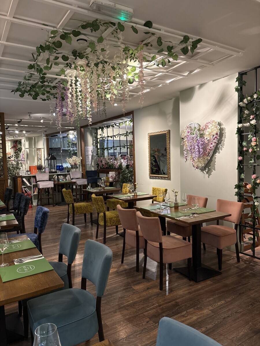 Thai Restaurant for Sale in Kenilworth
