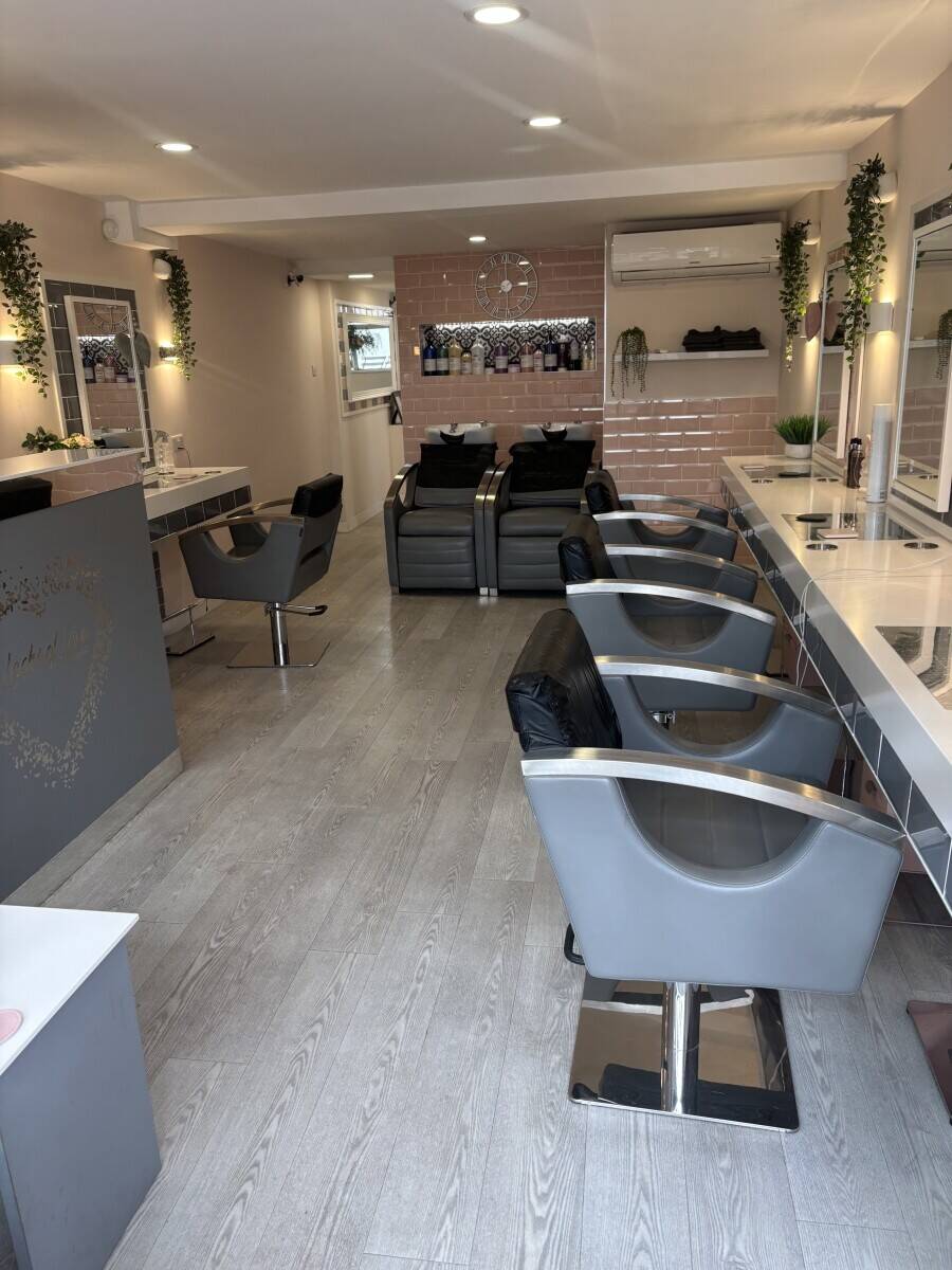 Hair salon for sale in Keynsham Bristol Photo 11