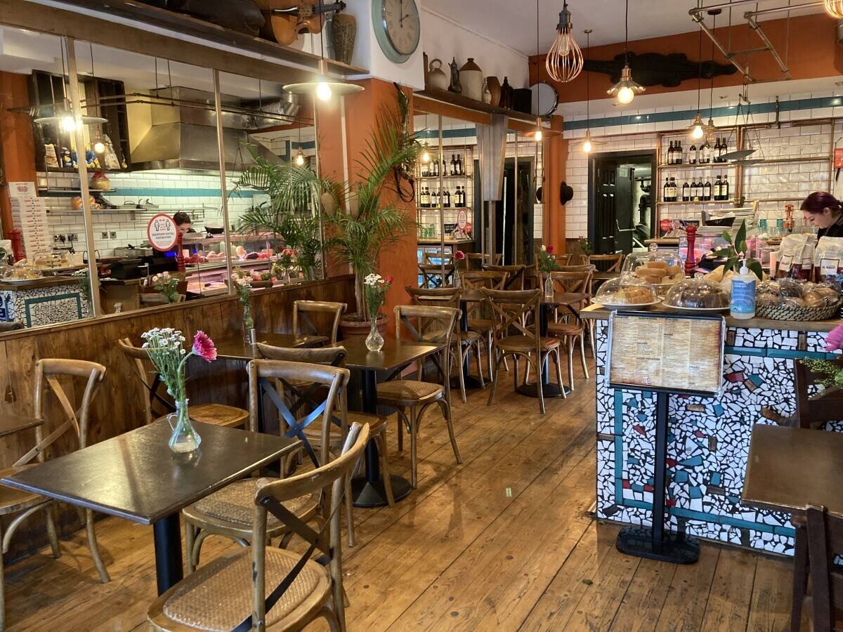 REDUCED PRICE !!Italian restaurant, cafe , bistro for sale Hampstead Photo 11
