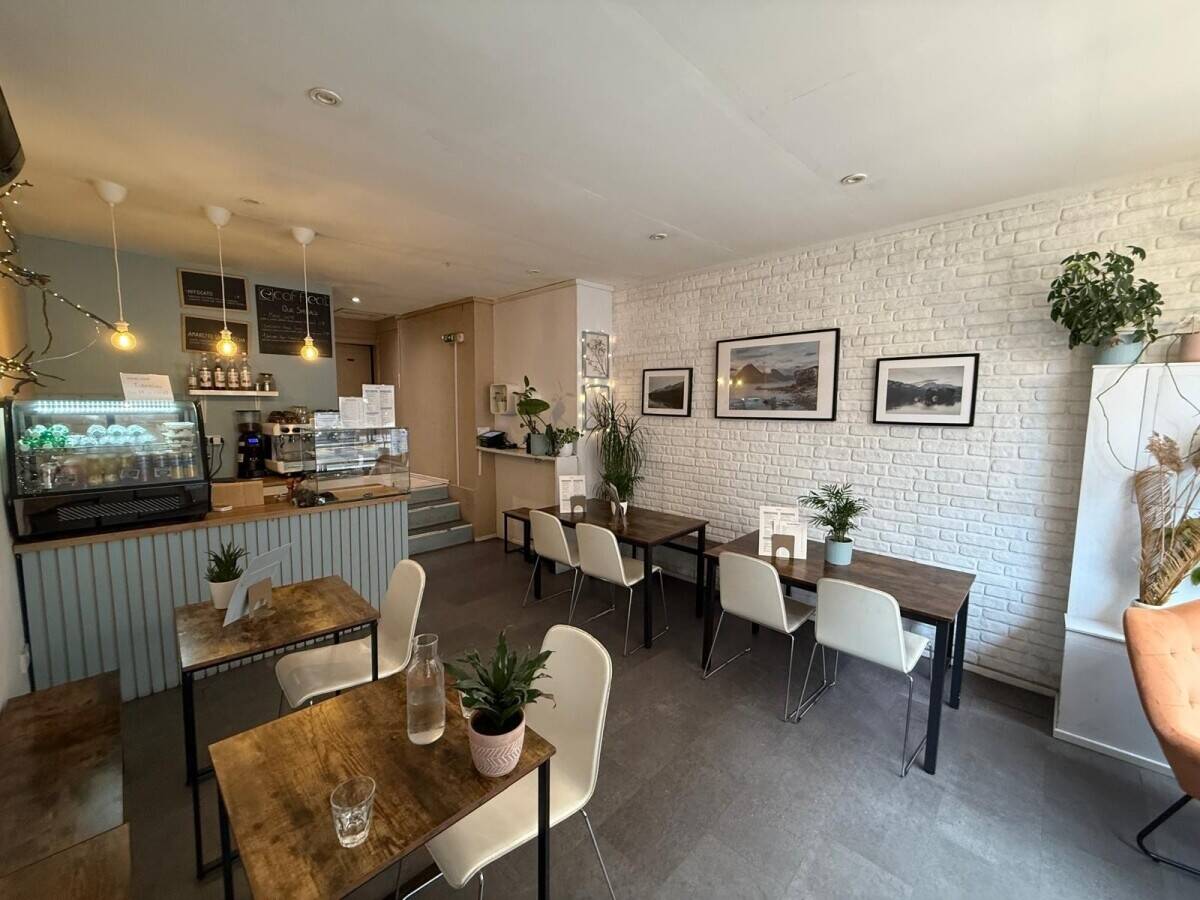 A Neatly presented Coffee Shop and Italian influenced Cafe/Takeaway (ref 1771) Photo 12
