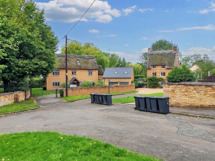 Freehold Village Store & Post Office – Medbourne, Leicestershire