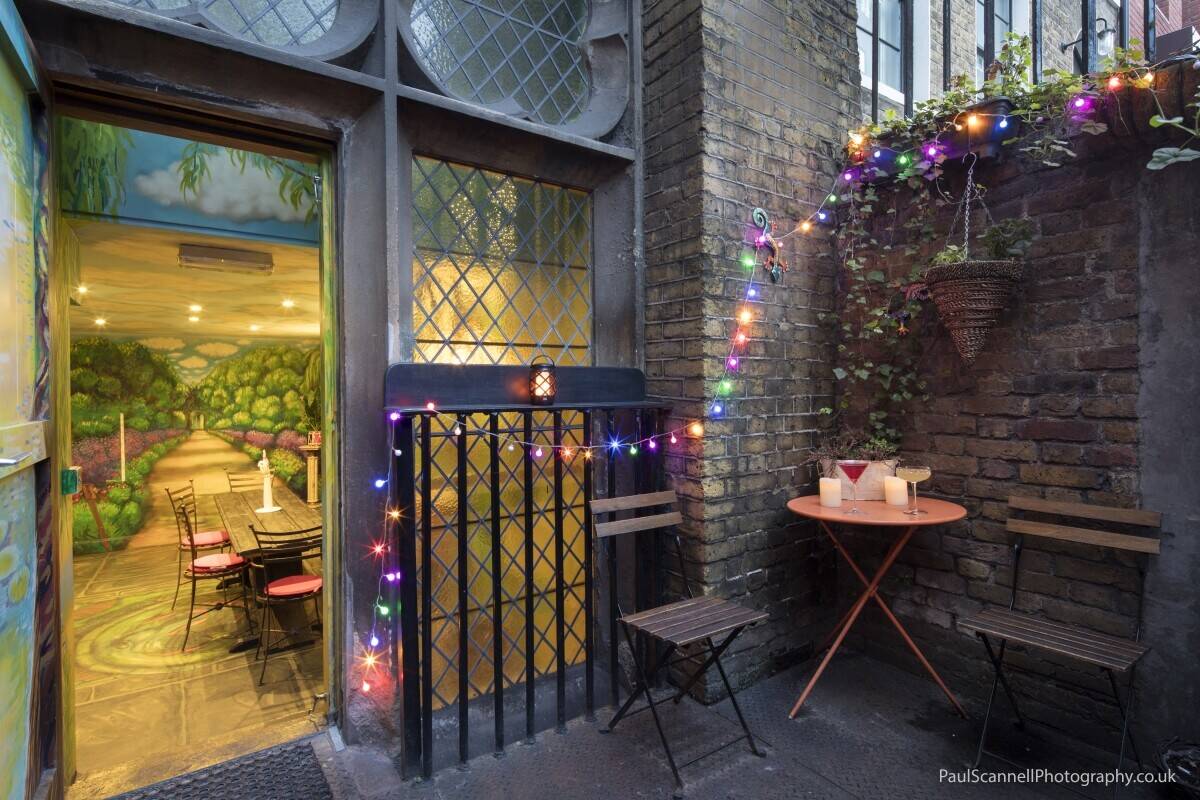 TOWER HILL, LONDON - UNIQUE MEMBERS CLUB/BAR/EVENTS SPACE Photo 12