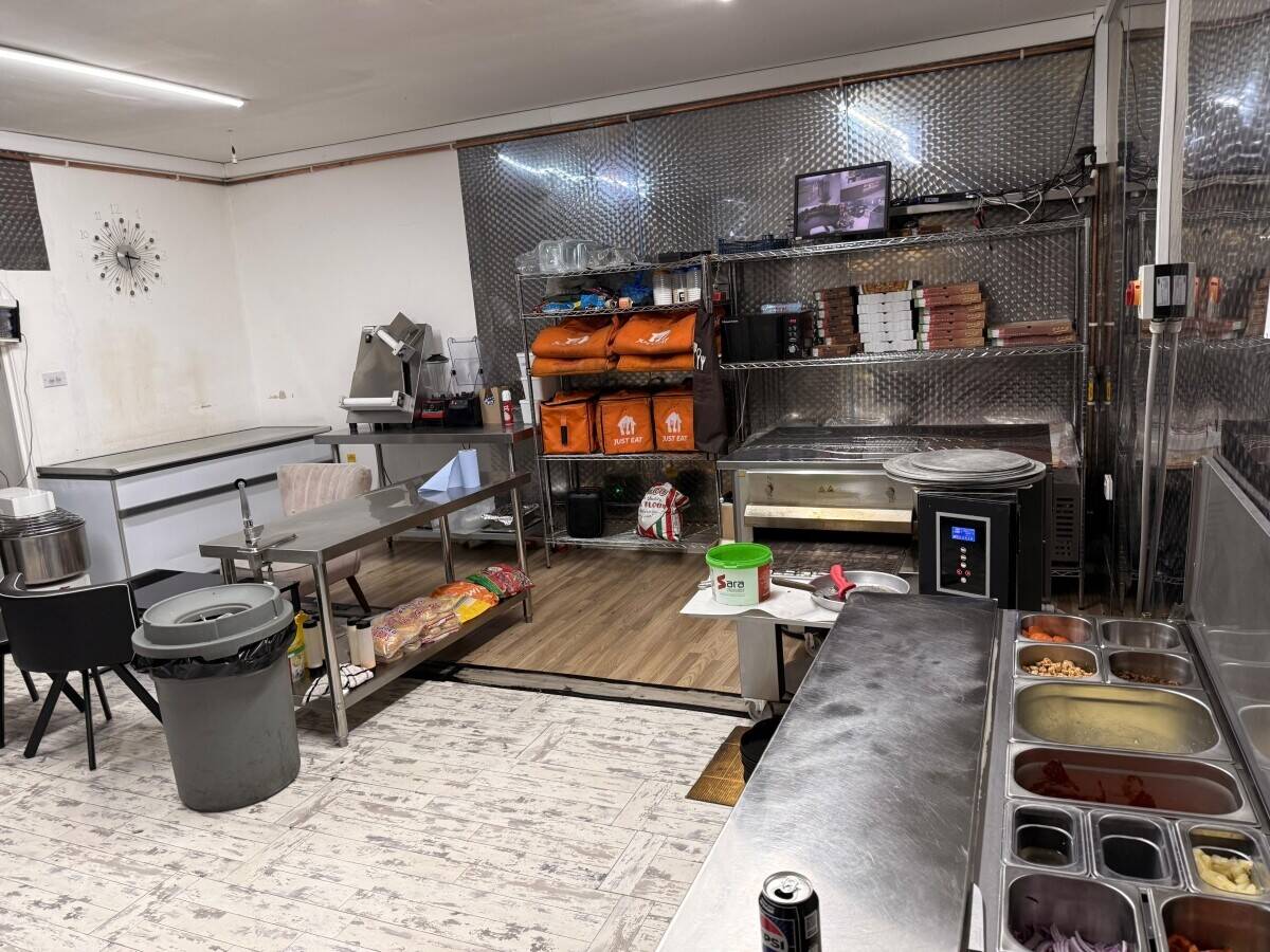 Pizza, bugers, kebabs business Photo 12