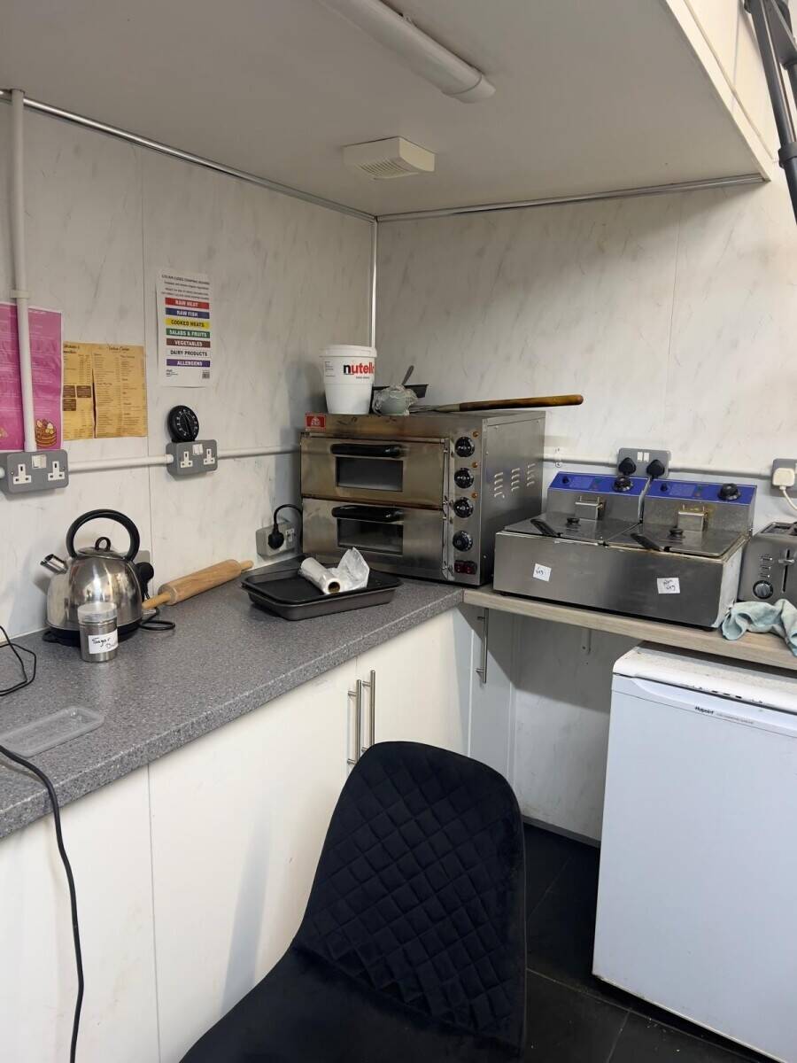 Street food Caf&eacute; for sale in Glasgow