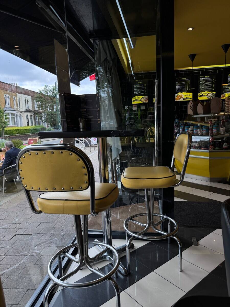The Sunflower Caf&eacute; & Cr&ecirc;perie &mdash; Business For Sale Photo 12
