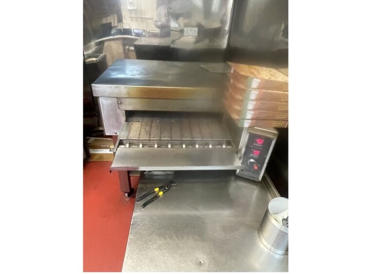 Slice Into Success: Sheffield’s Best Pizza Shop for Sale!