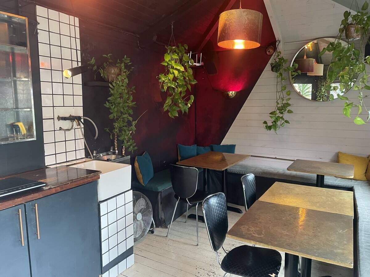 Italian Cabin Restaurant for sale Photo 12