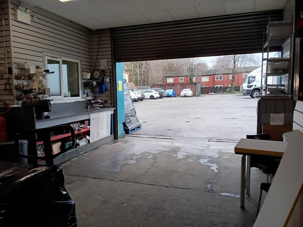 Leasehold Profitable Shopfitting Supplies Retail Wholesale Equipment Business Preston For Sale Photo 12