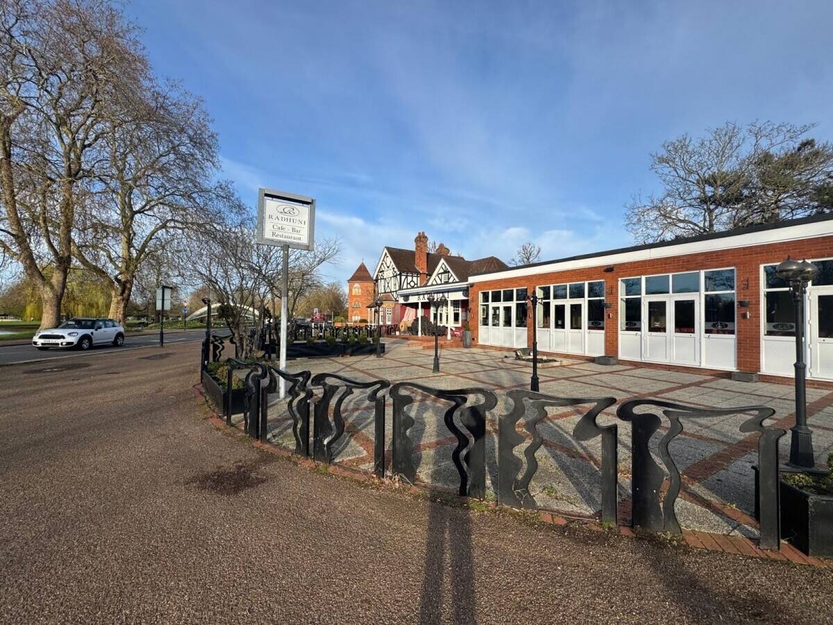 Indian Restaurant Bedford