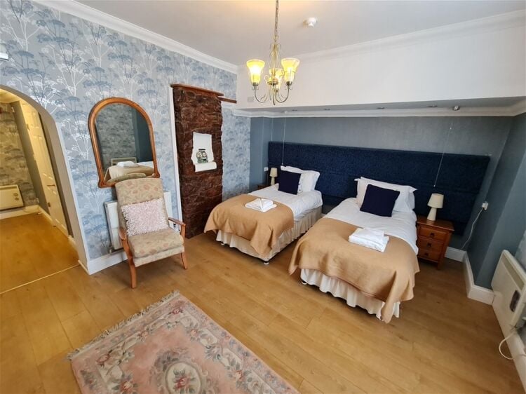 Country Hotel & Established Wedding Venue For Sale in Newton Abbot Photo 12