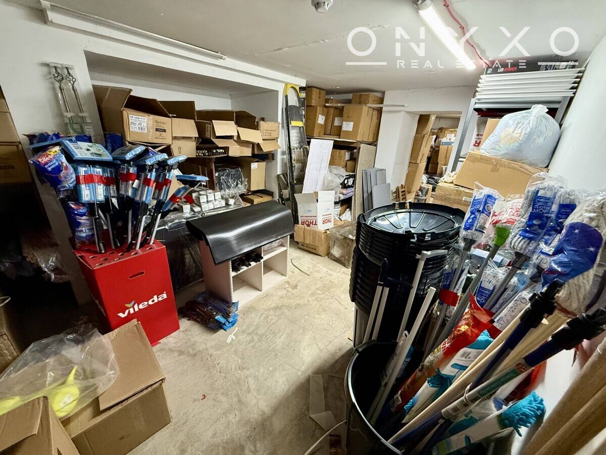 DIY and Hardware Business with Large Basement for Sale near Kingston Upon Thames Photo 12