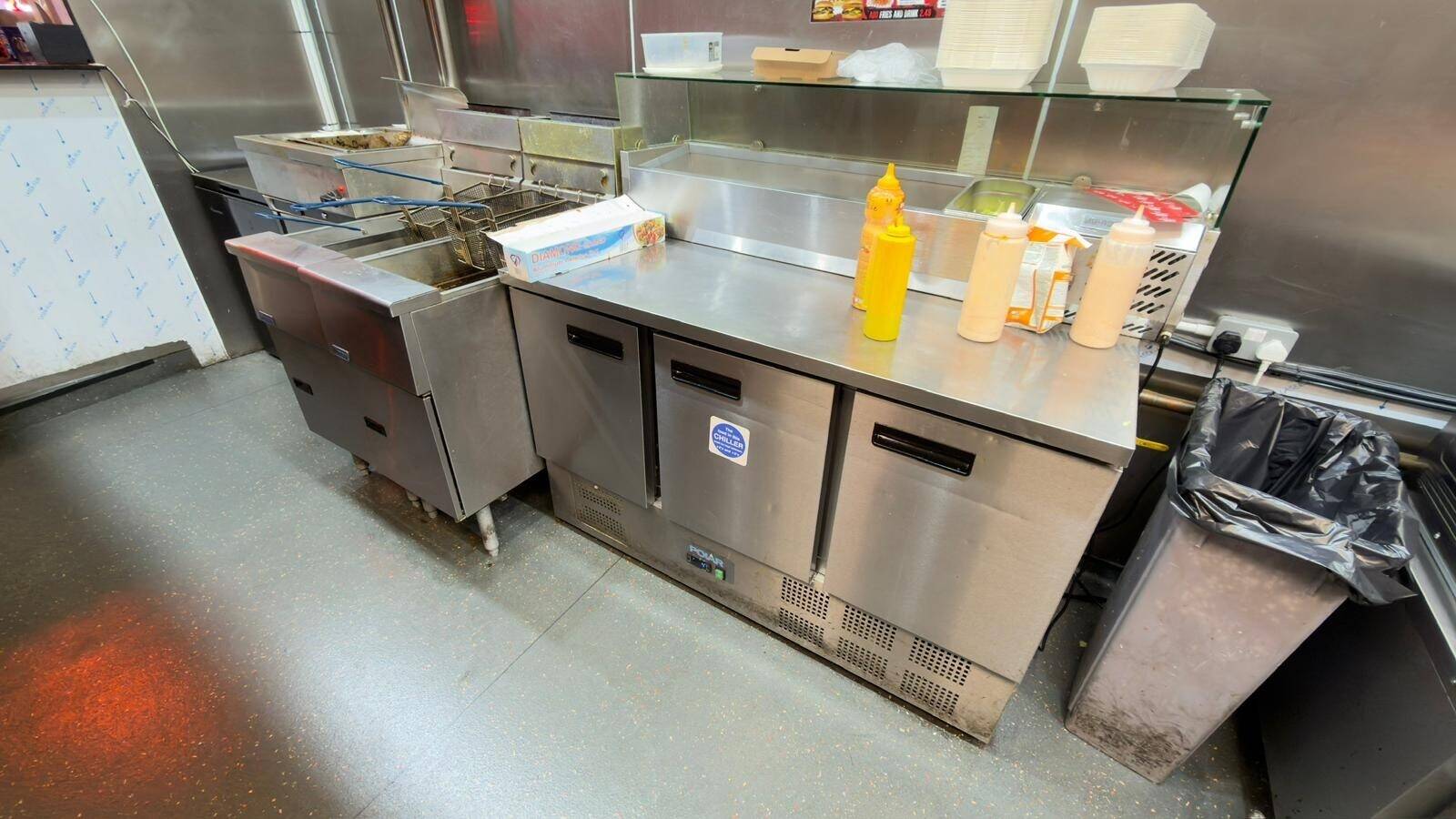 Fast Food Burger Shop for Sale in Dalston Photo 11