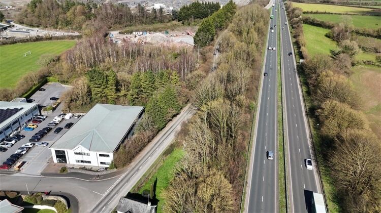 Modern office premises just off the A38 For Sale in Newton Abbot Photo 12