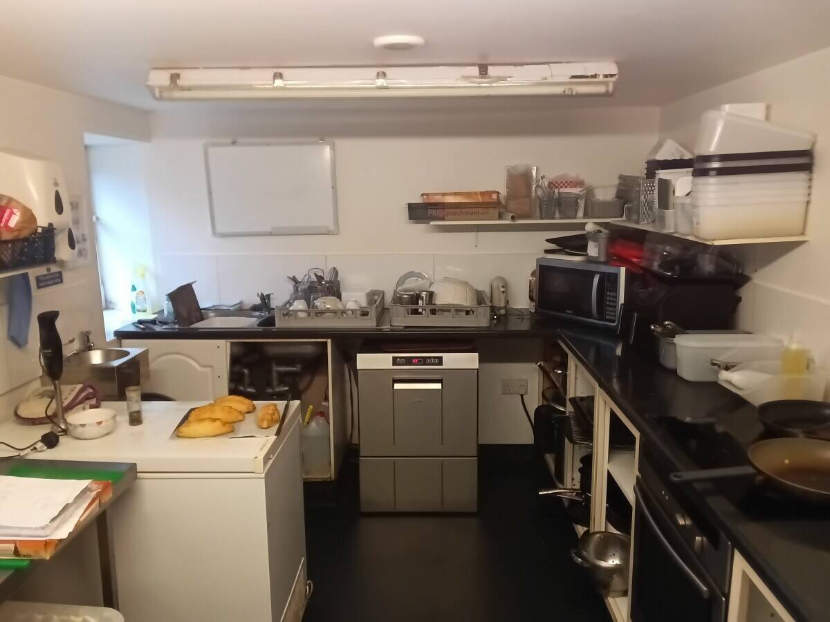 Freehold Licensed Village Tea Room Café Post Office Gifts Living Accommodation Hornby Lancashire