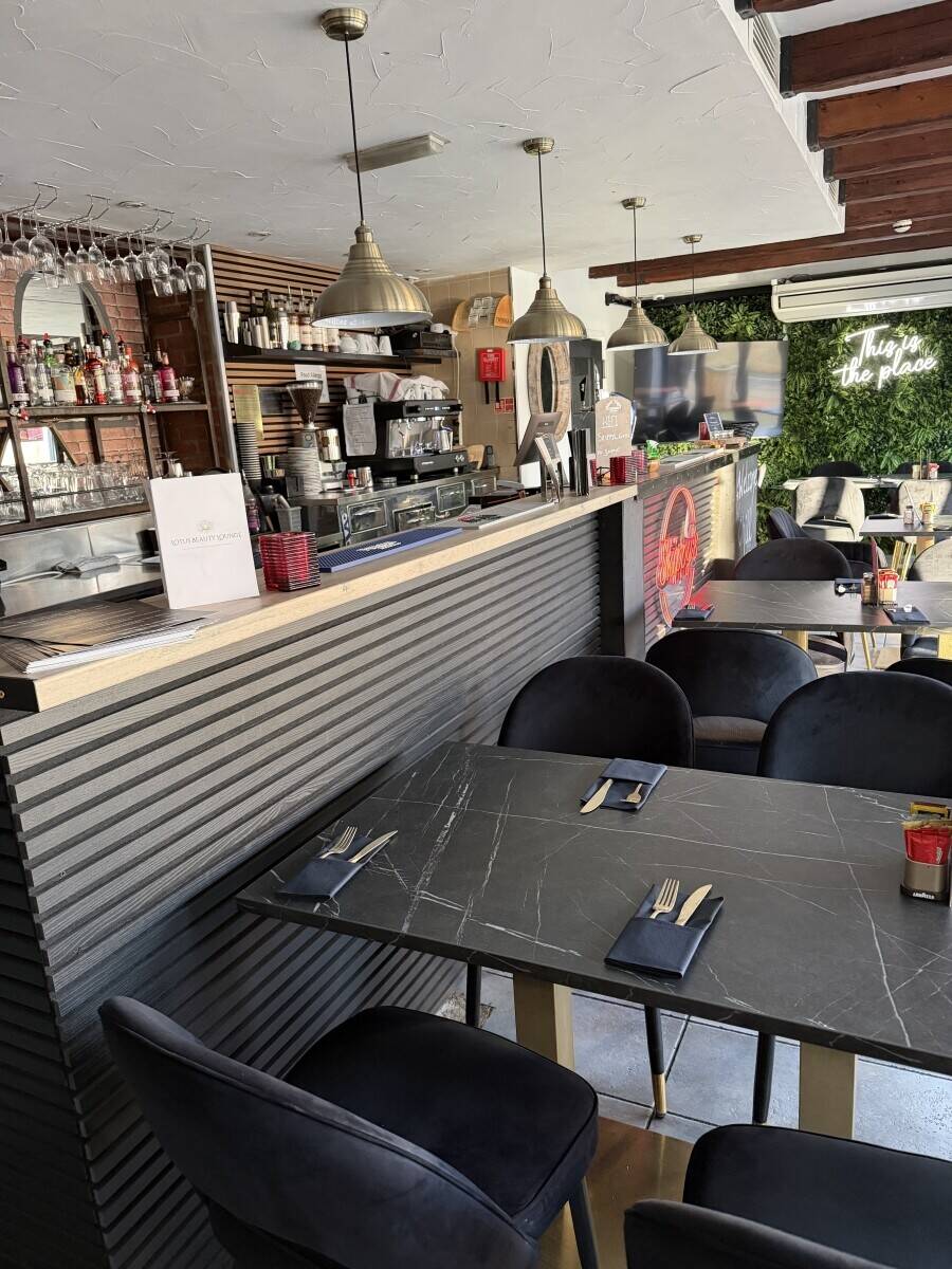 Smash burger and pizza Restaurant business for sale in Yeovil