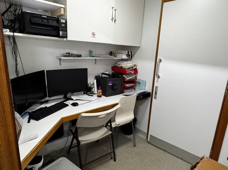 Fully Fitted Trading Fish & Chip Shop Pizza Takeaway Photo 12