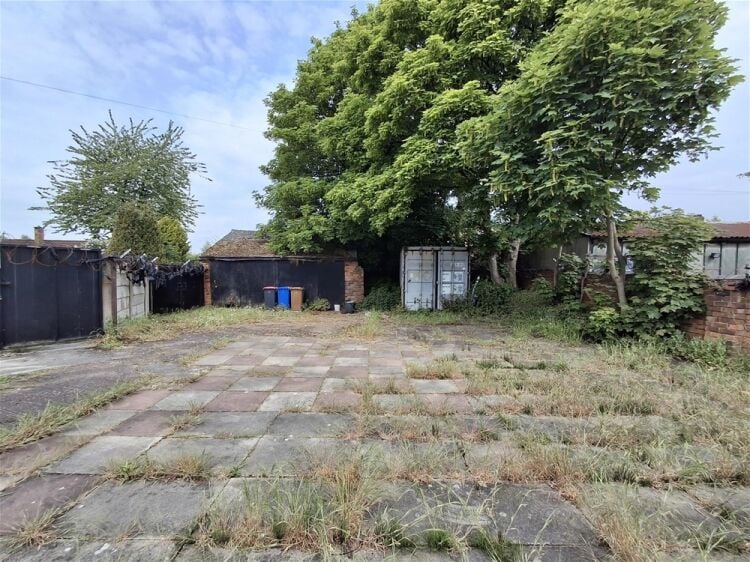 High Turnover Convenience Store & Post Office For Sale in Manchester