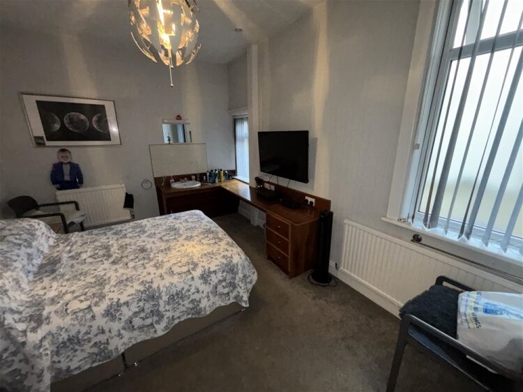 Guest Houses and B&Bs For Sale in Burnley Photo 12