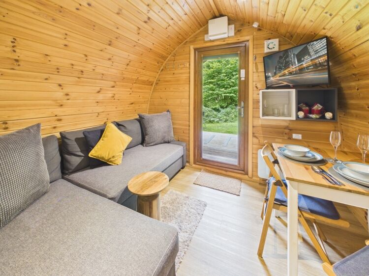 Established luxury lodge business in sought-after Loch Lomond