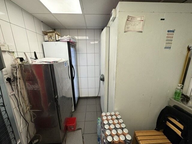Leasehold Fish & Chip Takeaway Located In Stoke On Trent Photo 12
