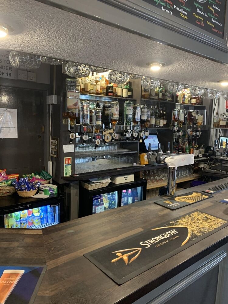 FREEHOLD SEAFRONT RESTAURANT & BAR WITH DETACHED FAMILY HOME ON THE ISLE OF SKYE Photo 13