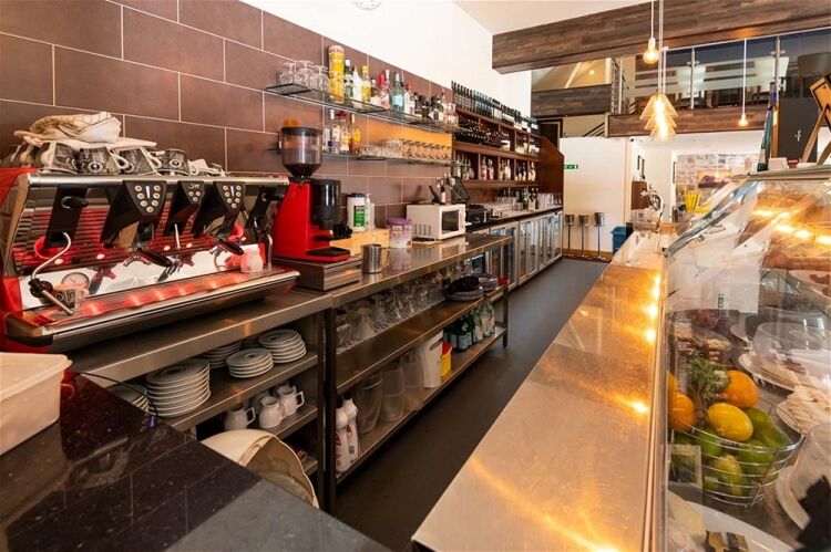 STUNNING TOWN CENTRE LICENSED ITALIAN RESTAURANT IN THE CENTRAL LOWLANDS OF SCOTLAND