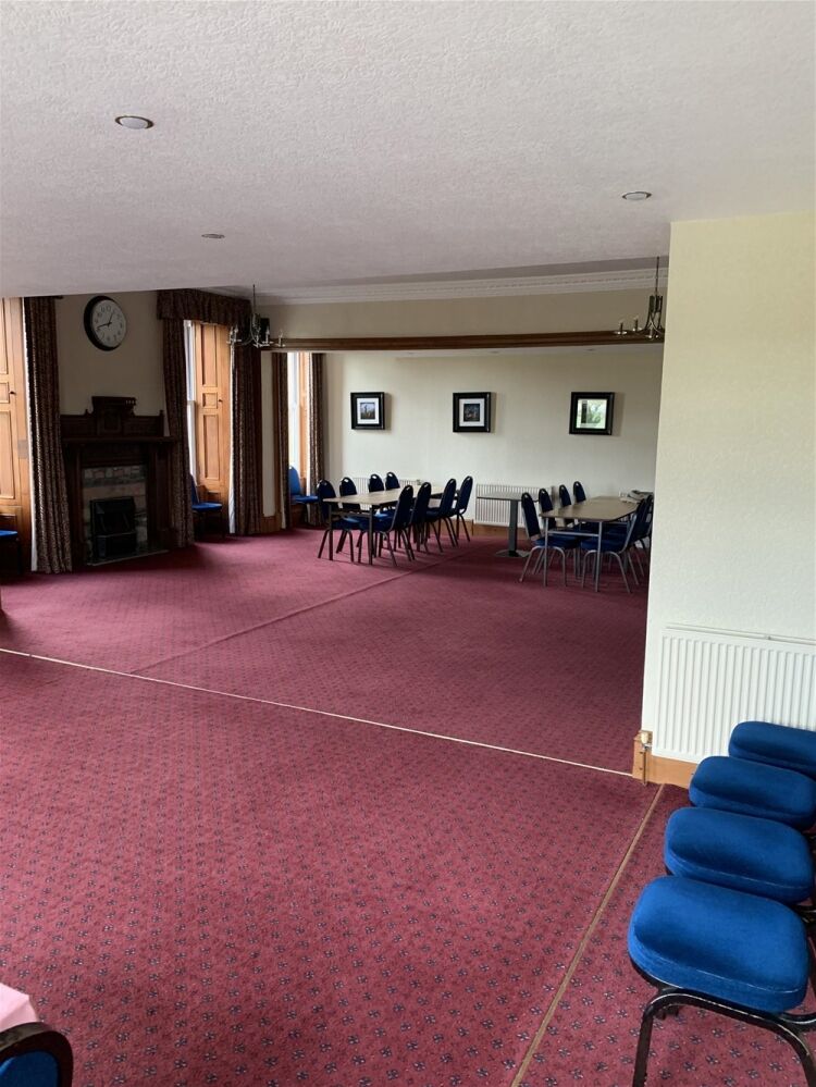 FREEHOLD LICENSED HOTEL/RESTAURANT & FUNCTION VENUE IN 4.5 ACRES NEAR KIRKCUDBRIGHT
