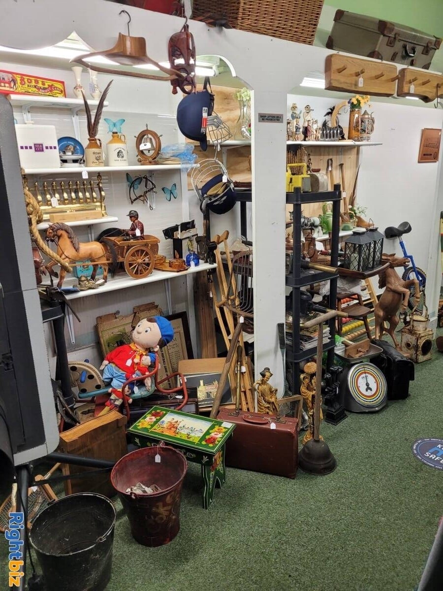 Well established Antique/collectable shop for sale in Mansfield