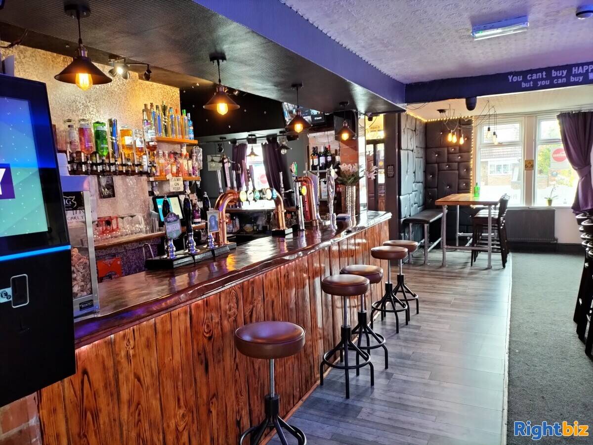 Free House Pub with 5 lettings room + one self-contained apartment & 3 bed self-accommodation Photo 13