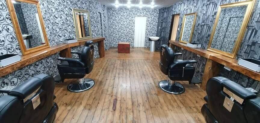 Leasehold Unisex Beauty Salon For Sale In Wakefield town centre Photo 13