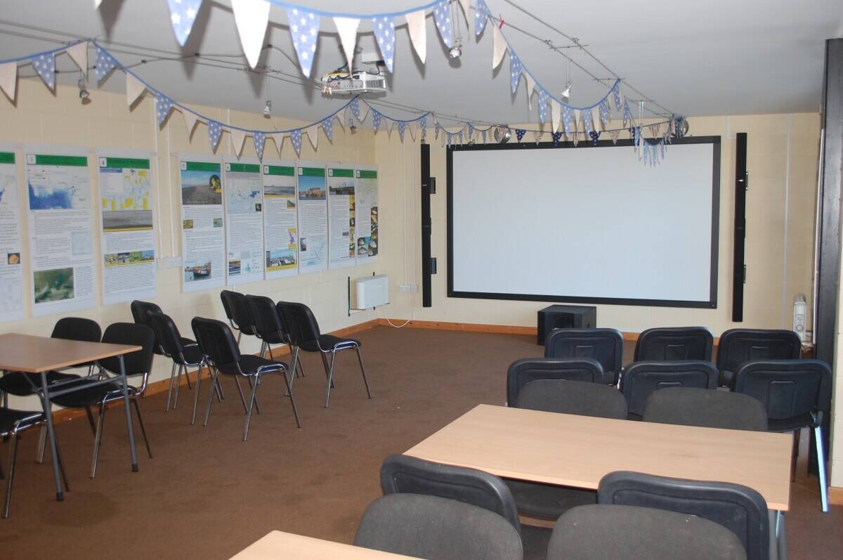 Award winning Aquarium  with catering, retail and tourist attraction