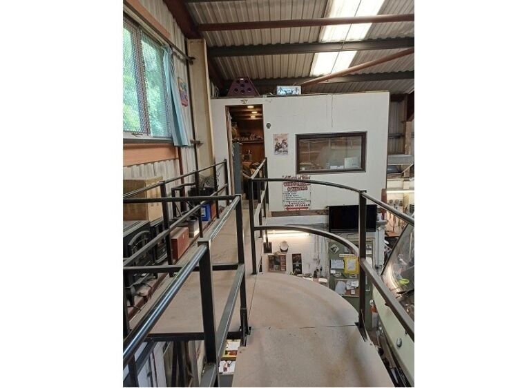 Well established repairs and restoration business for sale