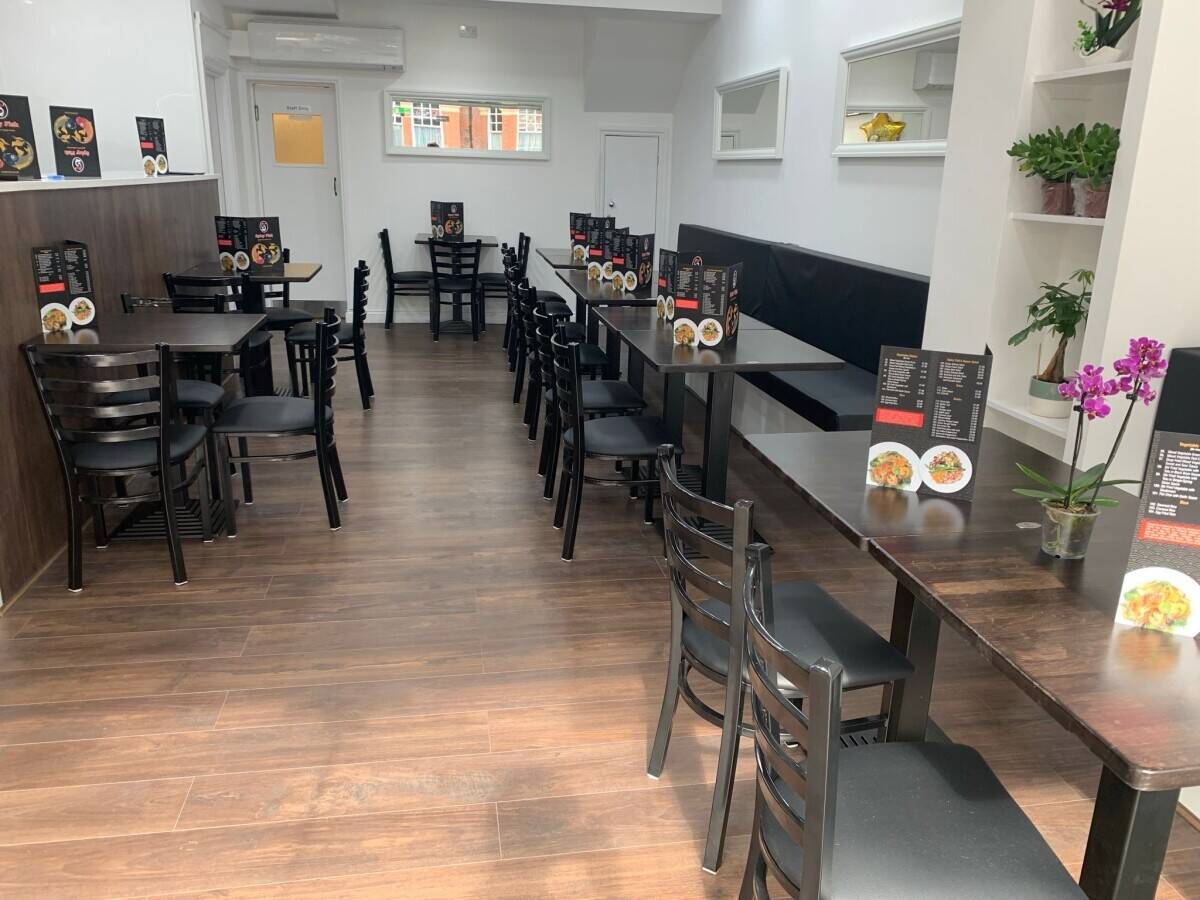 Thai, Chinese Asian restaurant For Sale