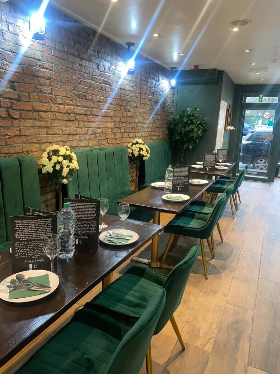 Fully furnished restaurant for sale  Photo 13