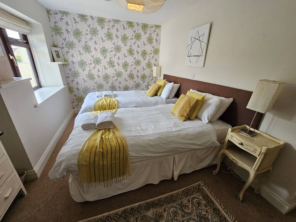 Impressive & Refurbished Bed & Breakfast/Holiday Let, With Full Residential Planning Consent Photo 13