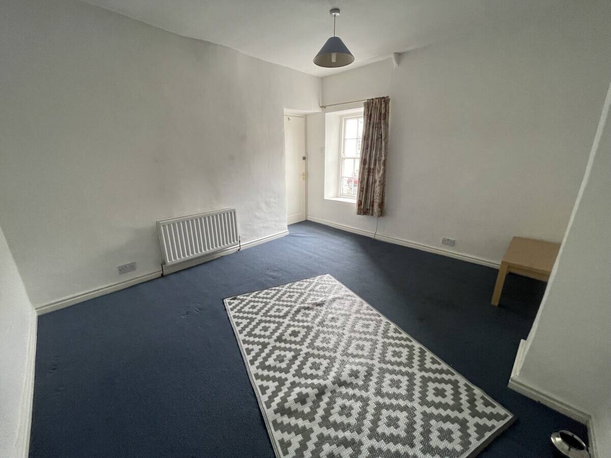 Freehold Commercial Opportunity with 3 Bedroom Property in Darlington, County Durham Photo 13