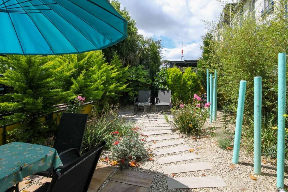 A Beautifully Presented 7 en-suite Guest House Photo 13