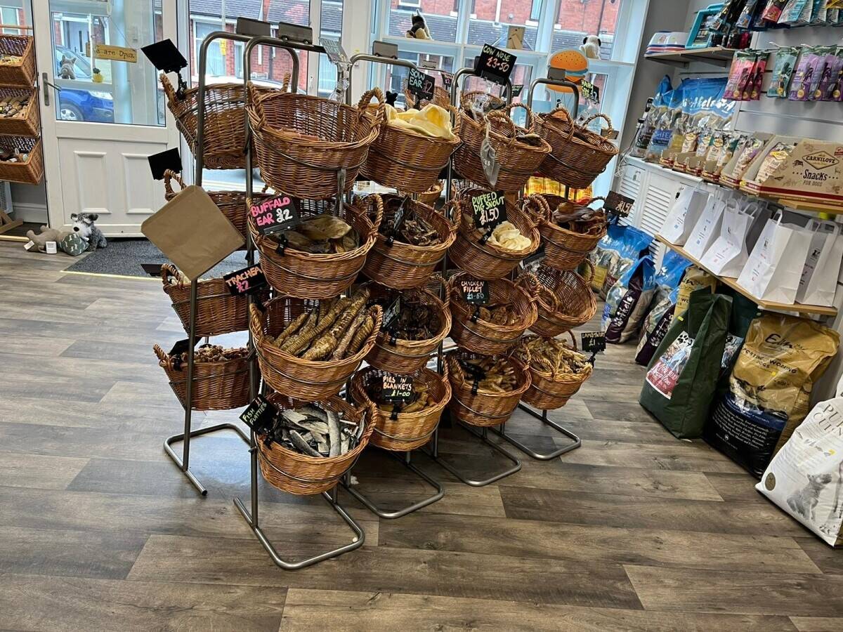 Dog food shop for sale in Crewe, Cheshire