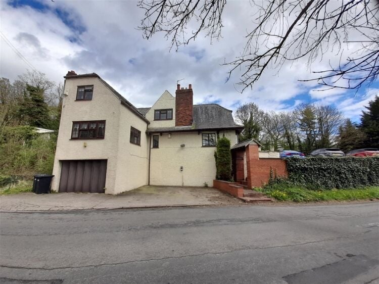 House For Sale in Harrogate