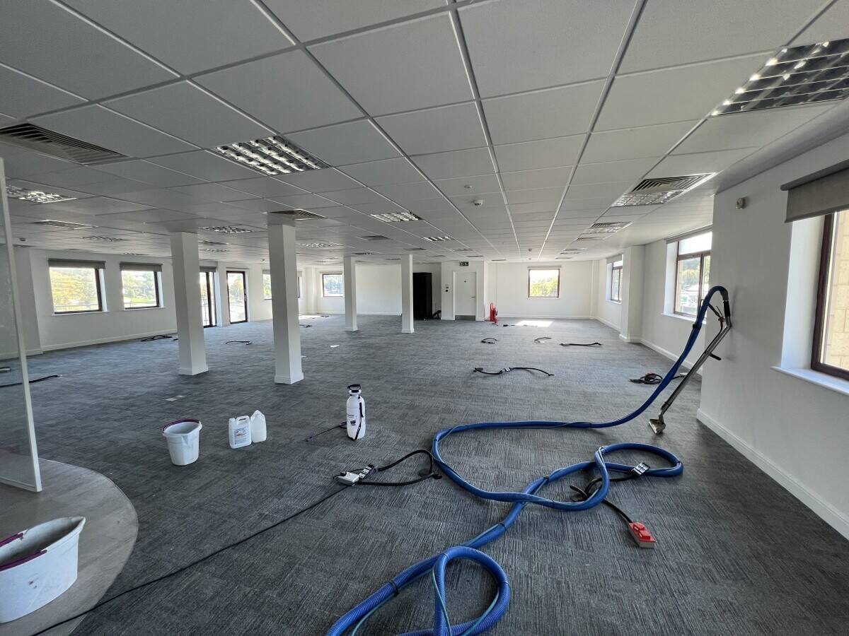 Carpet and upholstery cleaning business Photo 11