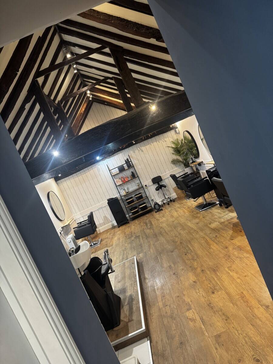 Hair Salon set in a beautiful converted stables for sale In Uckfield, East Sussex Photo 13