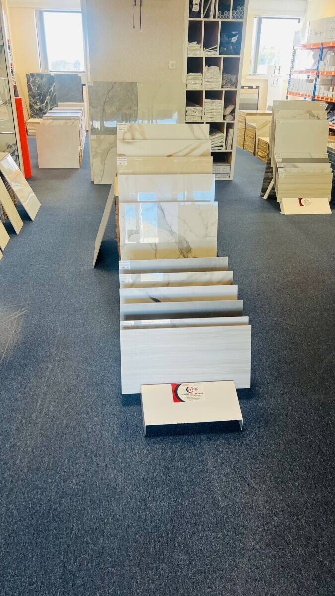 Bathoom & Tile retailer for sale