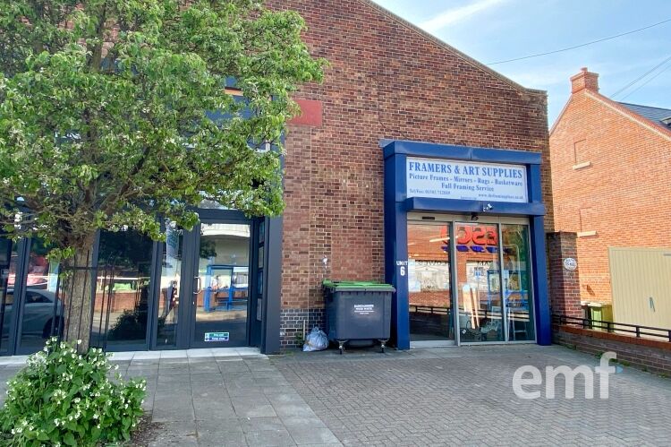 NEW PRICE! FREEHOLD OR NEW LEASE! Framing & Art Supplies Business