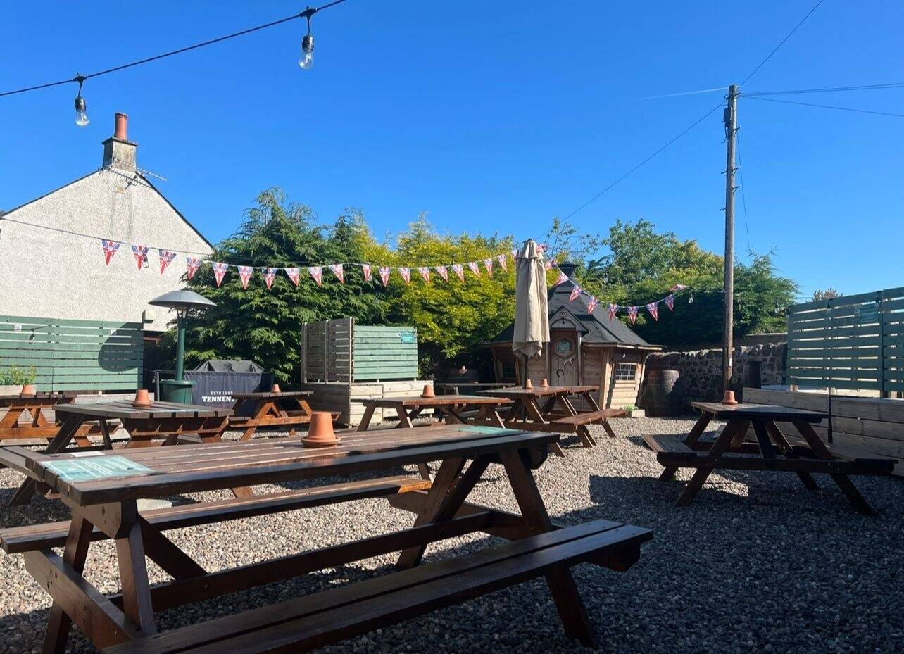 *100% Rates Relief* Unique Opportunity to Purchase a Substantial Building in Village Centre