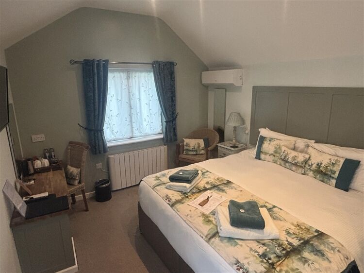 House For Sale in Leeds