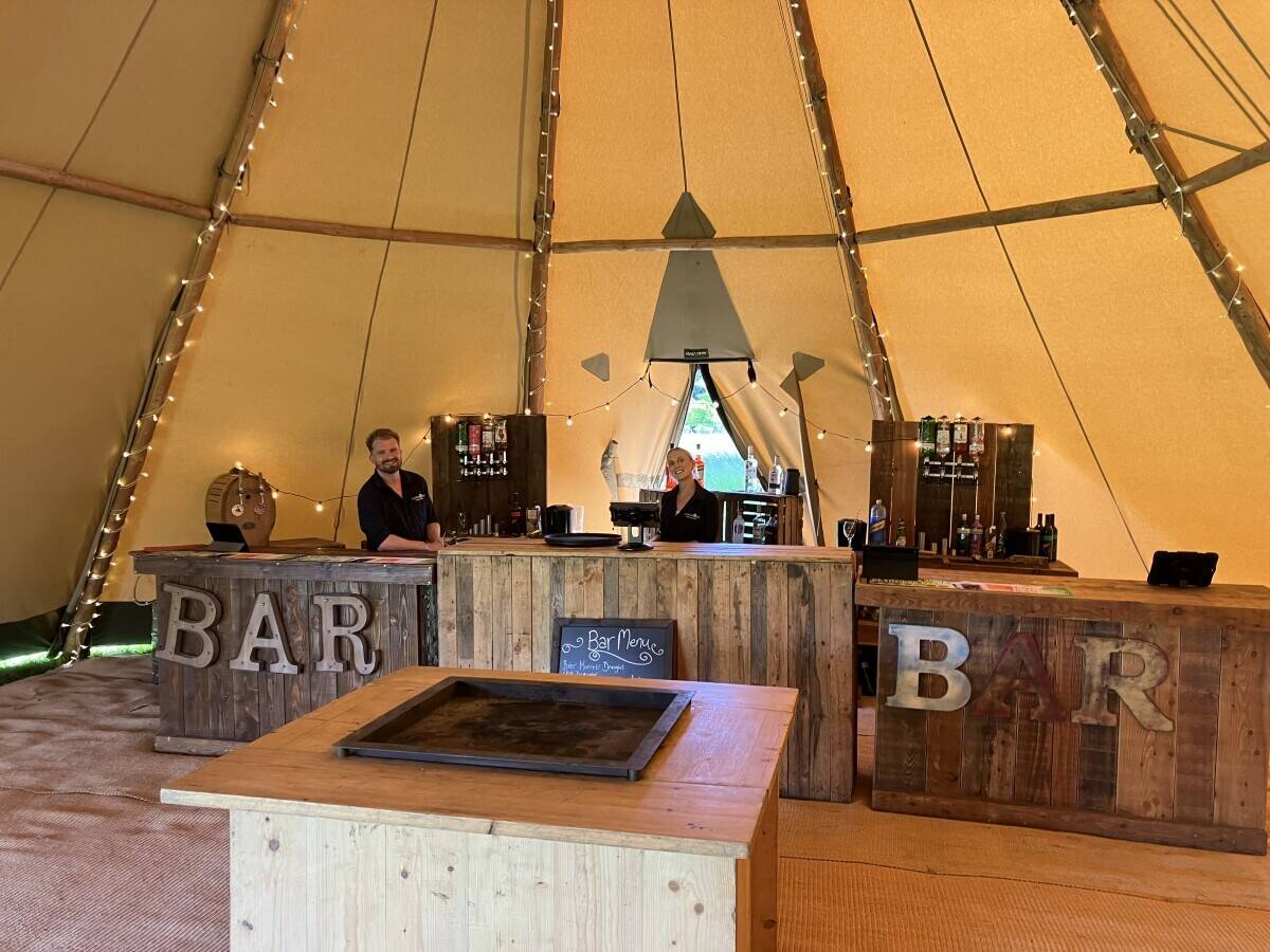 Mobile Bar Hire business for sale in the Cotswolds!