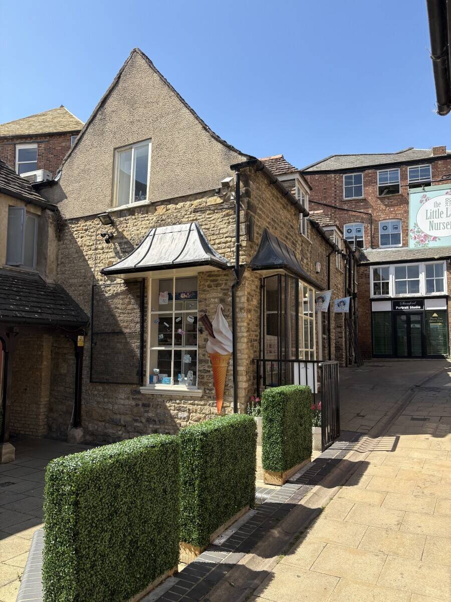 Traditional Sweet Shop for sale in Stamford Lincolnshire