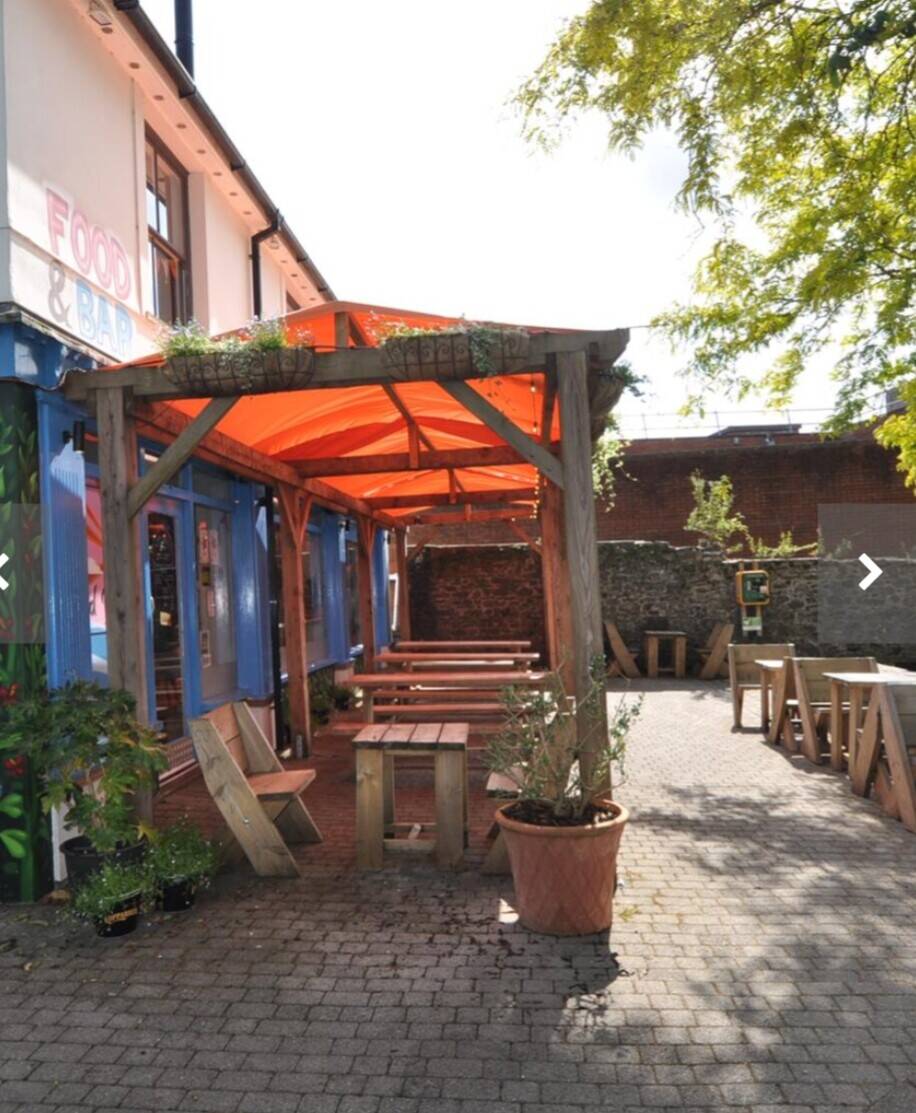 Streetfood Restaurant for Sale in Carmarthen ,Wales